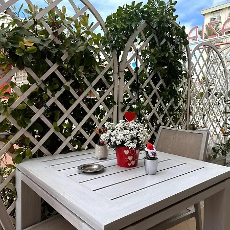 Appartement House Red Moon Lido di Camaiore
